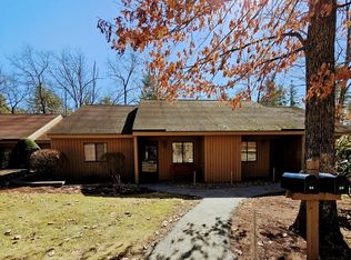 24 Essex Green Ct #24, Merrimack, NH 03054