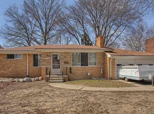 27255 Sylvan Ave, Warren, MI