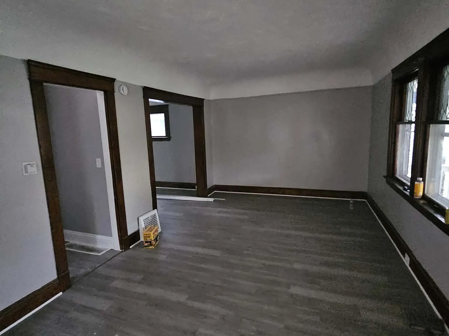 5 bed, 1496 sqft, $1,900 — Photo 3