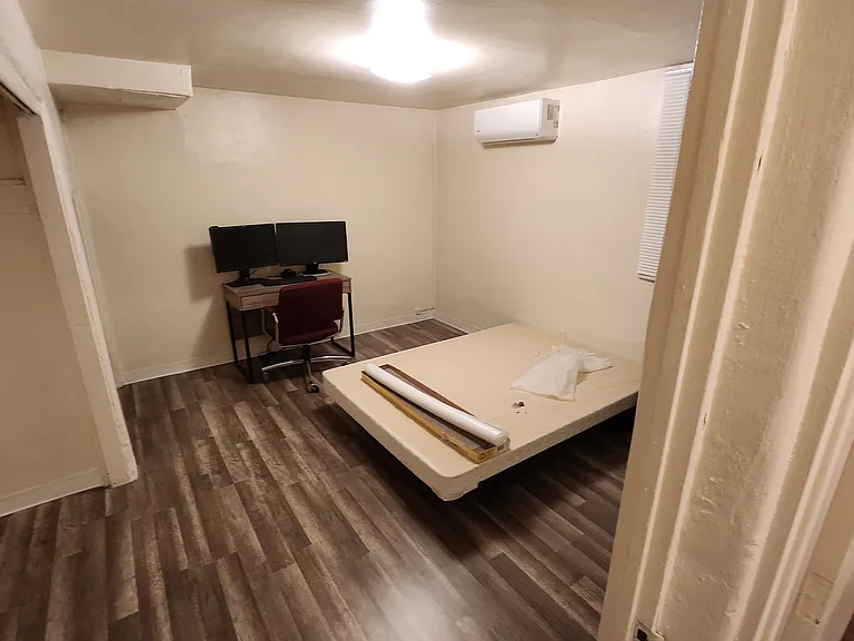202 Maple St SE #202 — Photo 11