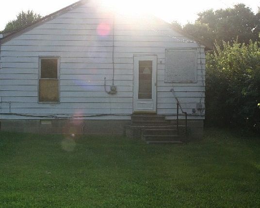 2nd image of 600 Prince Albert Blvd