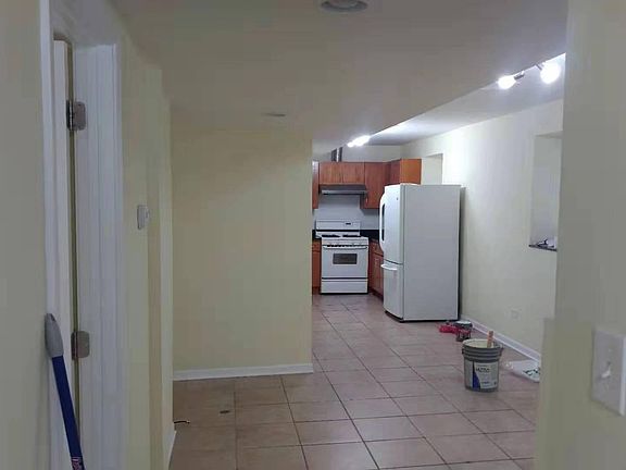 2nd image of 4239 S Kedzie Ave #B