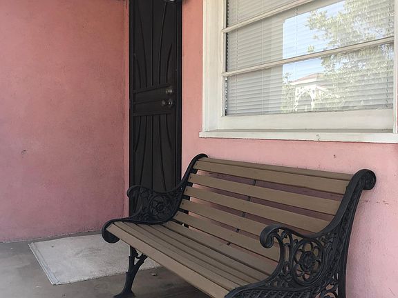 4th image of 417 Everett Ave