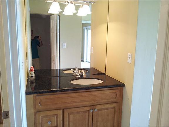 5th image of 13116 Glenmoor Dr