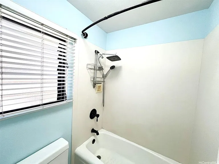 99-785 Holoai St — Photo 12