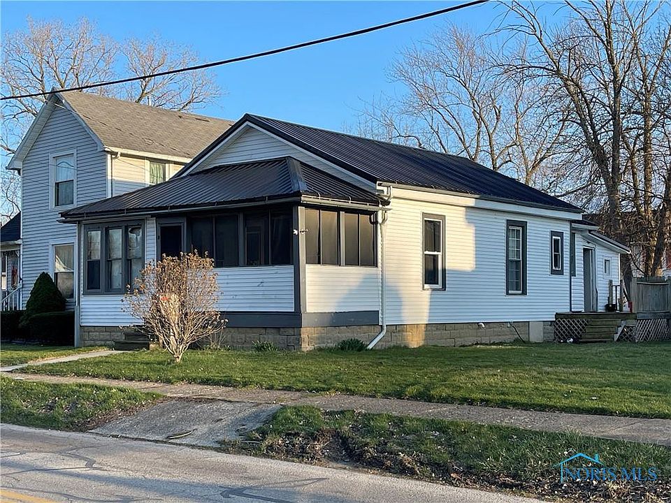 2nd image of 119 Yeager St