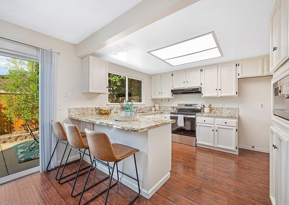 1st image of 5812 Kimberly Hill Ct