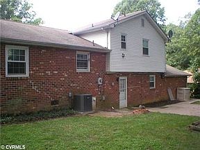 5th image of 3409 N Radford Dr