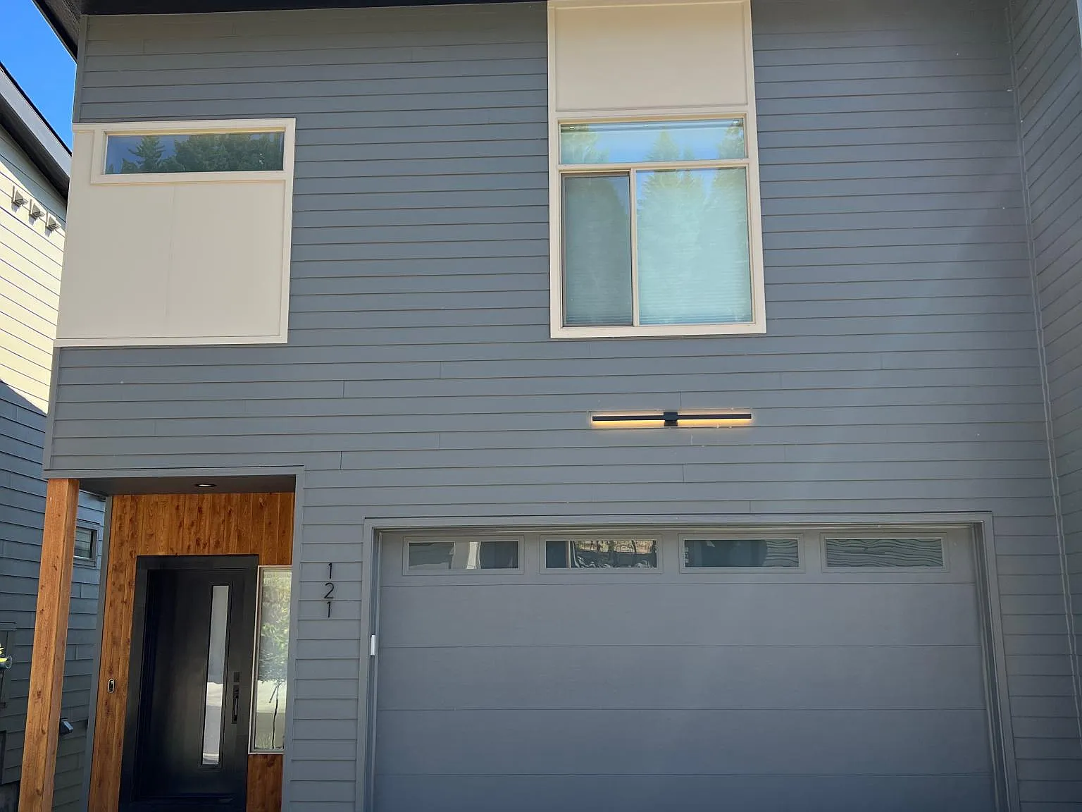 3 bed, 2.5 bath, 2000 sqft, $3,495 — Photo 1