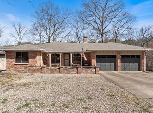 31 N Cerney Ln, Bella Vista, AR 72714