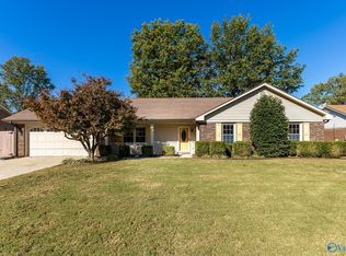 10304 Essex Dr SW, Huntsville, AL 35803