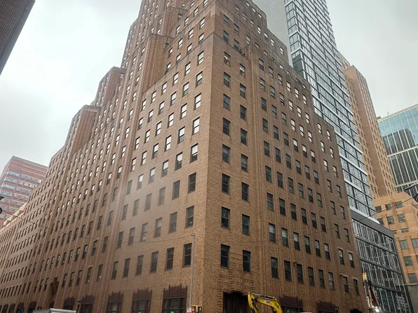 365 Bridge Street 9H image 1 of 13