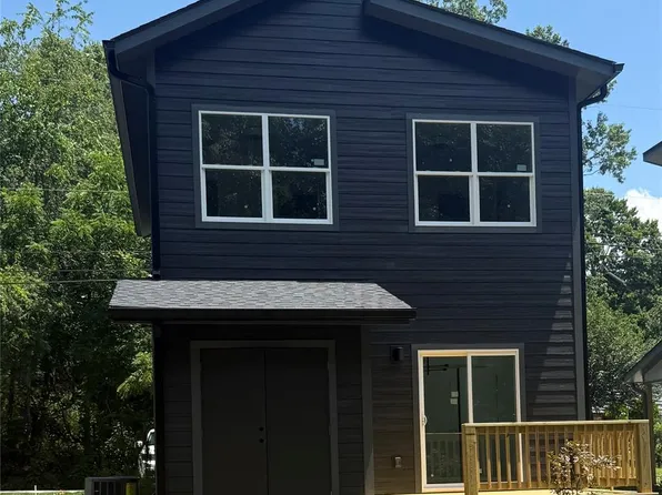 6 Cub Rd, Asheville, NC 28806