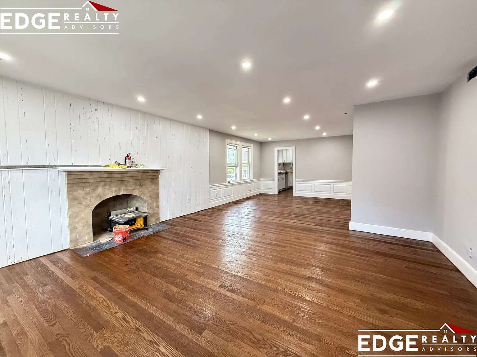 3 bed, 1250 sqft, $3,400 — Photo 2