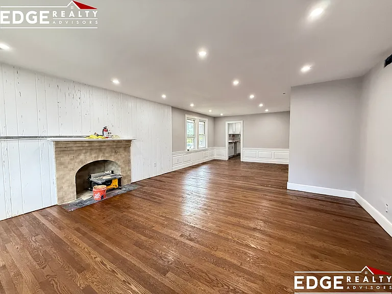 2 Portina Rd #1 — Photo 2