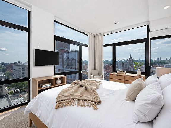 3rd image of 251 W 117th St APT 11G