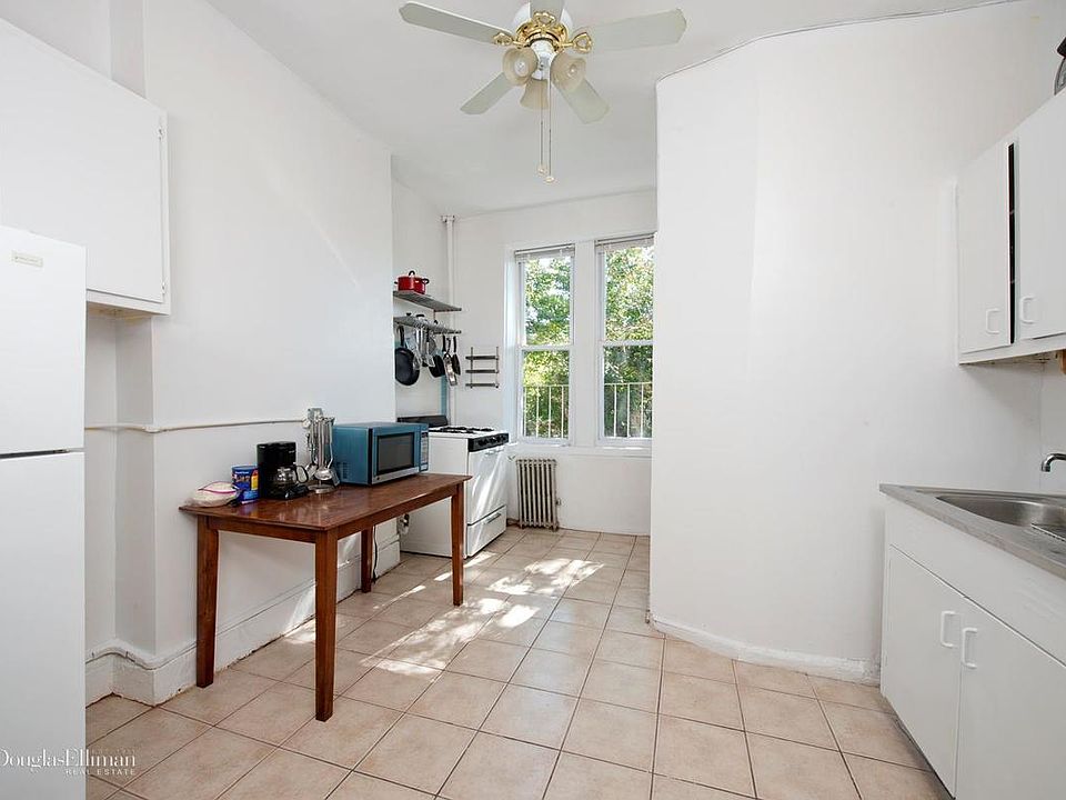 1st image of 310 E 105th St APT 5