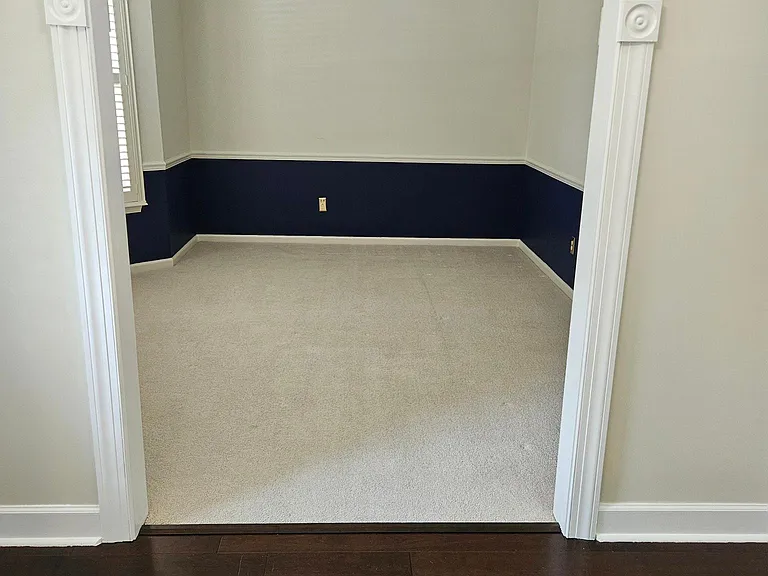 Extra room 2, previously used as a seating area and reading room.