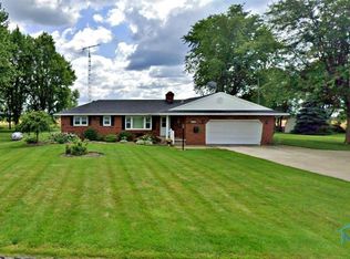 2885 Sugar Ridge Rd, Pemberville, OH 43450