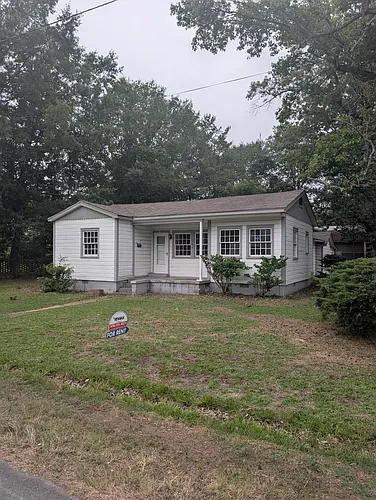 3500 S Poplar St Photo 1