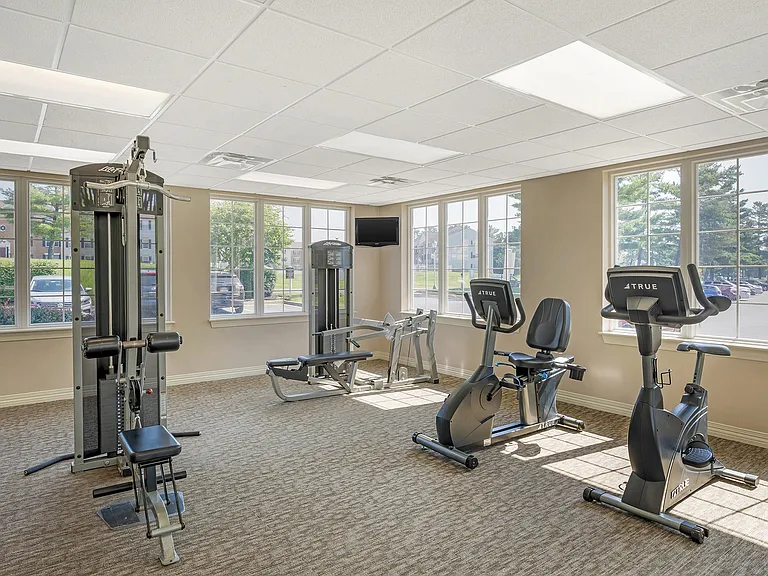 The Apartments at Elmwood Terrace — Photo 8