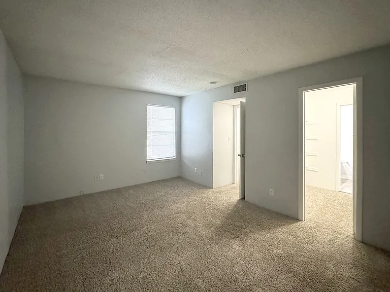 Ascot Place Apartments — Photo 50