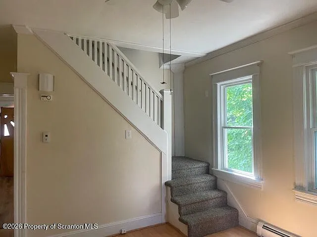 1318 Cornell St — Photo 4