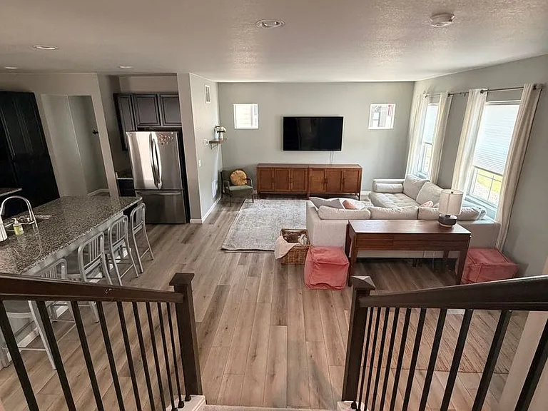 17247 Parkside Dr N — Photo 13
