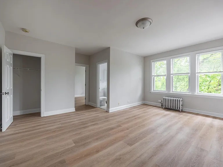 2606 N Kimball Ave #4-11 — Photo 2