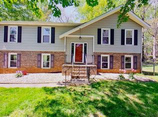 503 Burr Oak Rd, Lynchburg, VA 24502