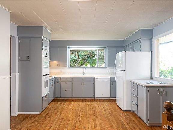 5th image of 8421 E E St