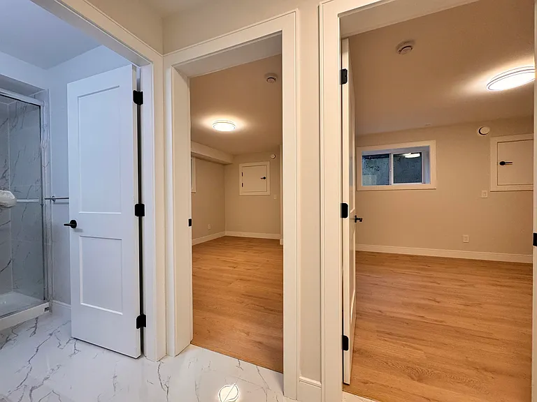 6680 Waltham Ave #S1 — Photo 4