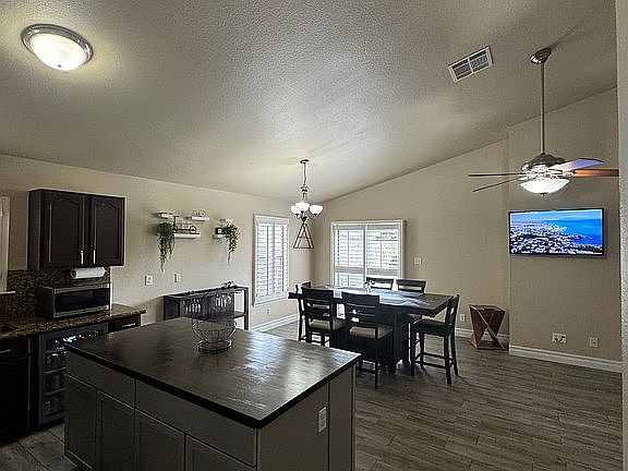 4th image of 7092 Luz De Espejo Dr