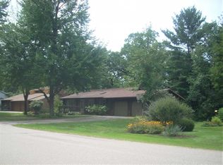 2111 Lepak Dr, Plover, WI 54467