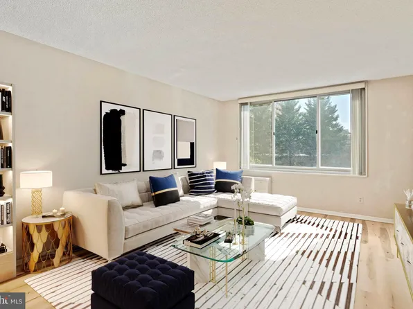 11801 Rockville Pike APT 207, Rockville, MD 20852