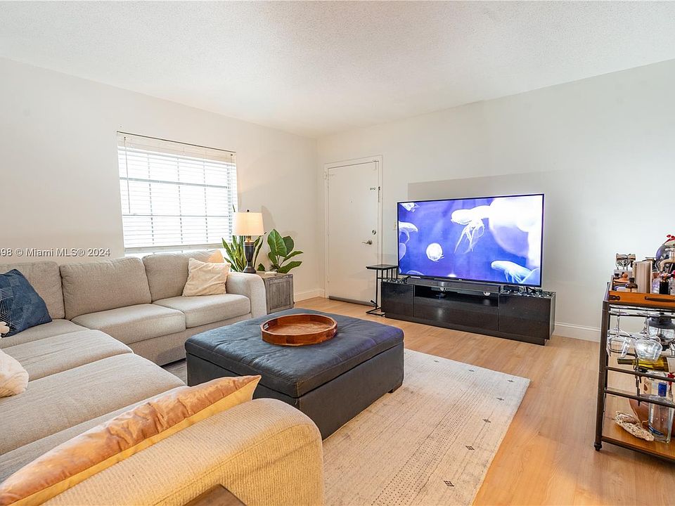 1st image of 2251 NE 66th St APT 1611
