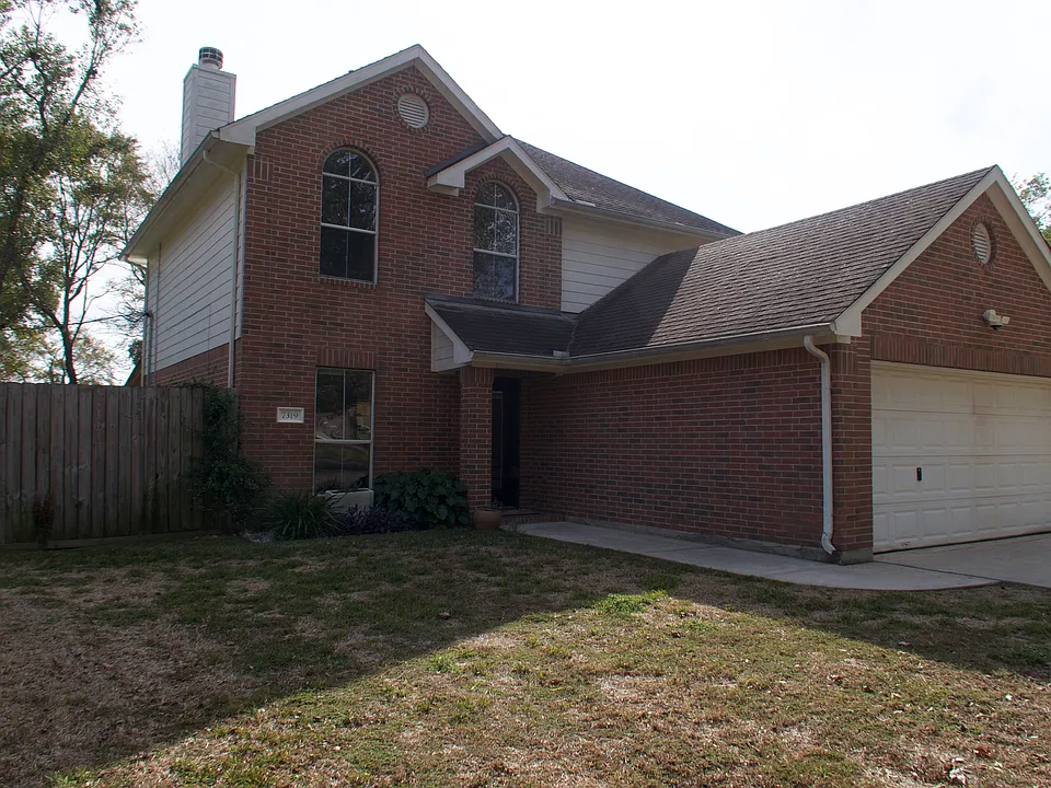 7319 Wedgewood Dr