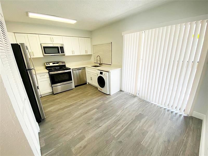 1st image of 4515 Treehouse Ln #23H