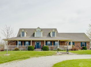 5226 Seybold Rd, Brookville, OH 45309