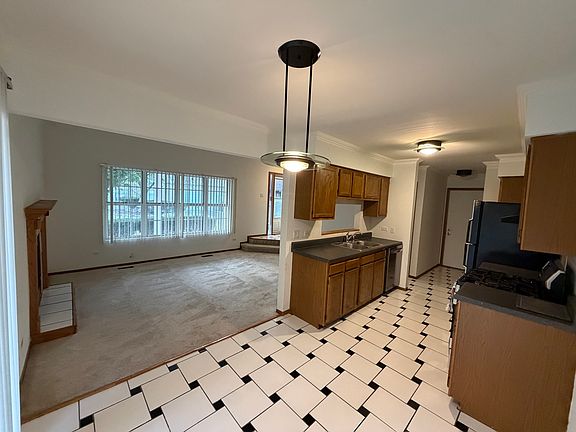 3rd image of 19861 S Edinburgh Ln #19861