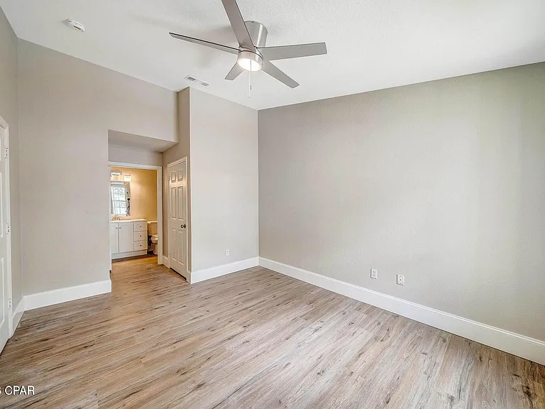 609 Cape Cod Dr — Photo 15