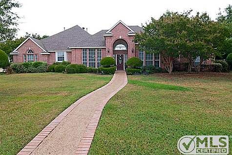 3rd image of 375 Binkley Ct