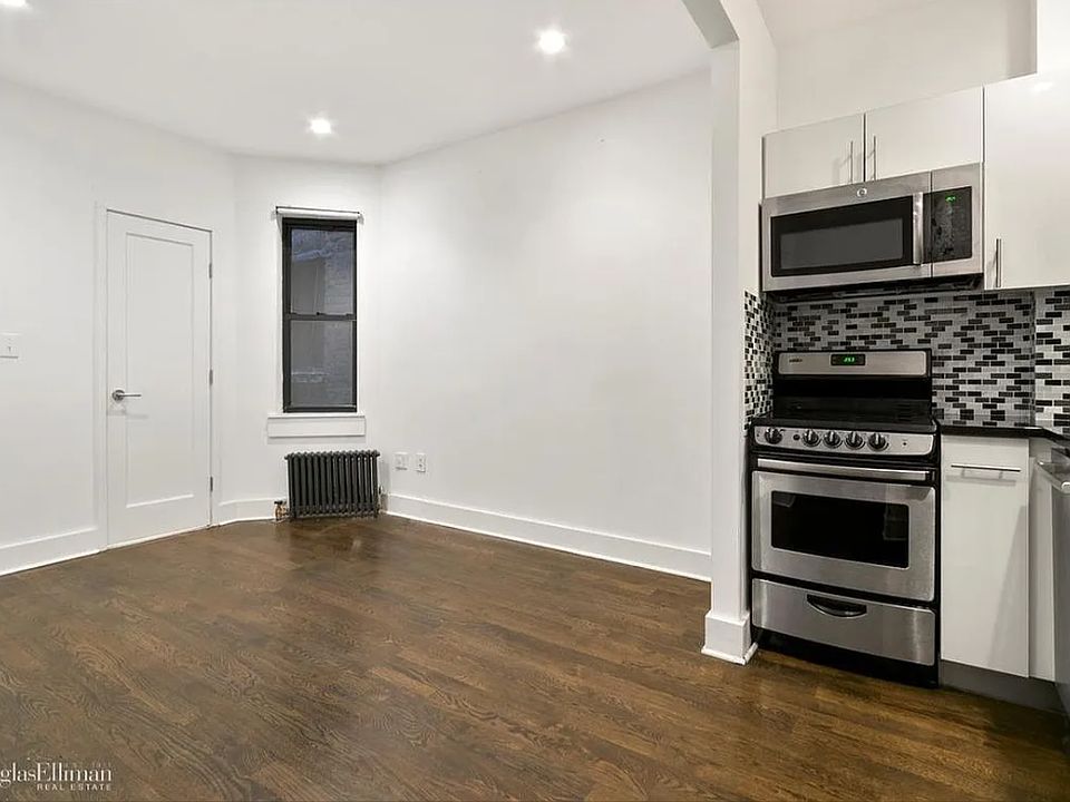 1st image of 245 E 39th St APT 3B
