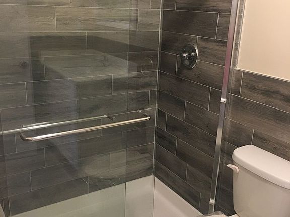 3rd image of 26-26 18th St #4AC