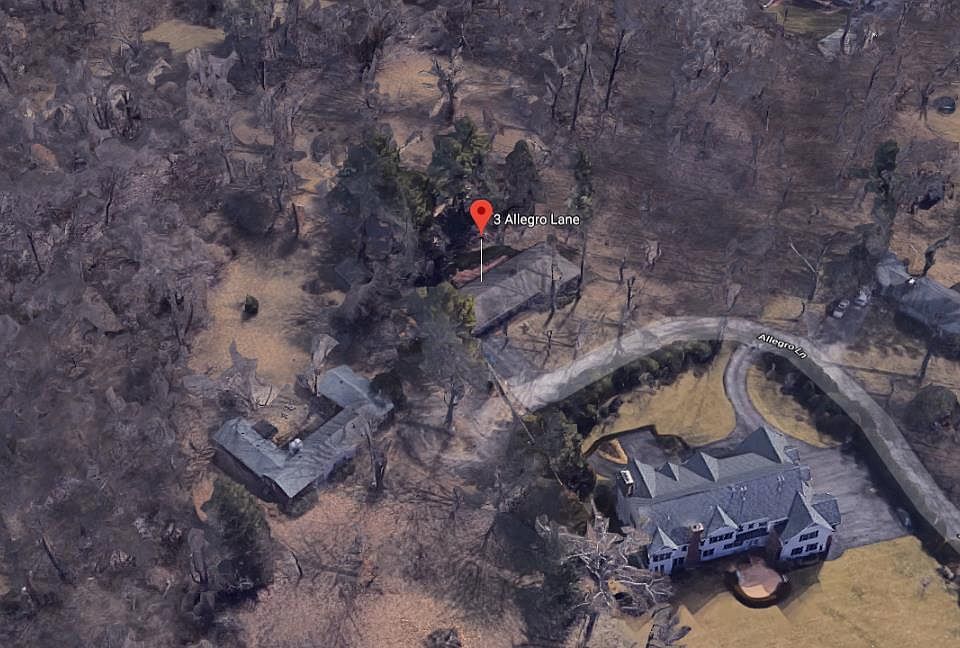 1st image of 3 Allegro Ln