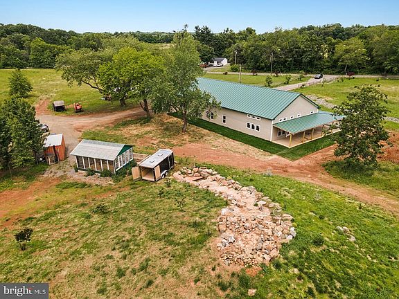 3rd image of 7285 Opal Rd