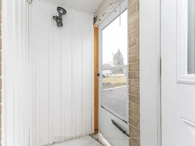 805 Batory Ave #BASEMENT — Photo 3