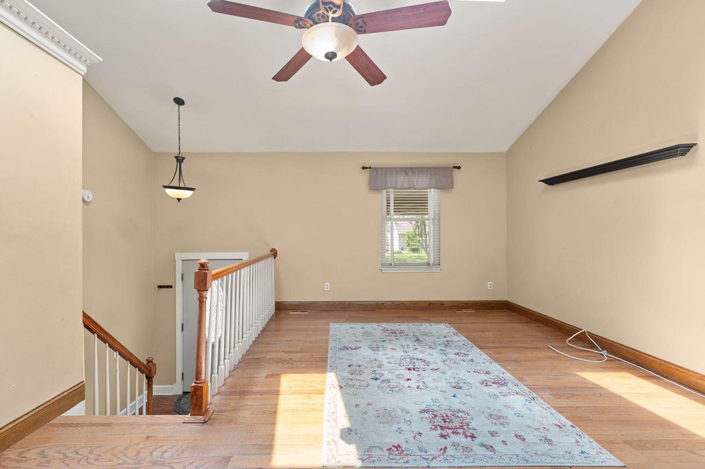 Apartment in Lexington, Fayette - More