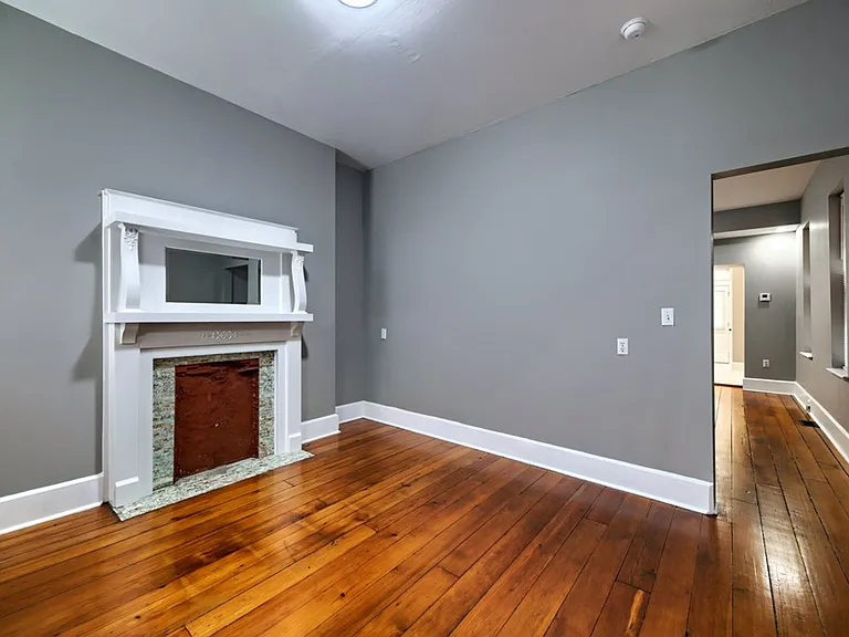 E Lincoln St 59-61 MLR — Photo 2