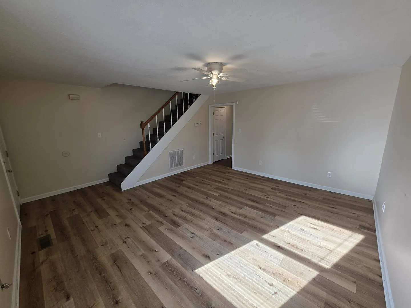 201 Wildwood Drive - 201 — Photo 4